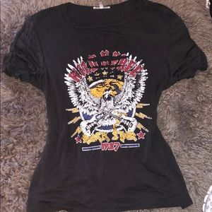 Sexy, oversized cut up t shirt